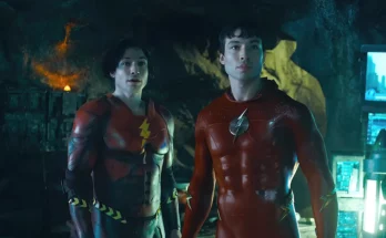 Ezra Miller jak Barry Allen w filmie The Flash